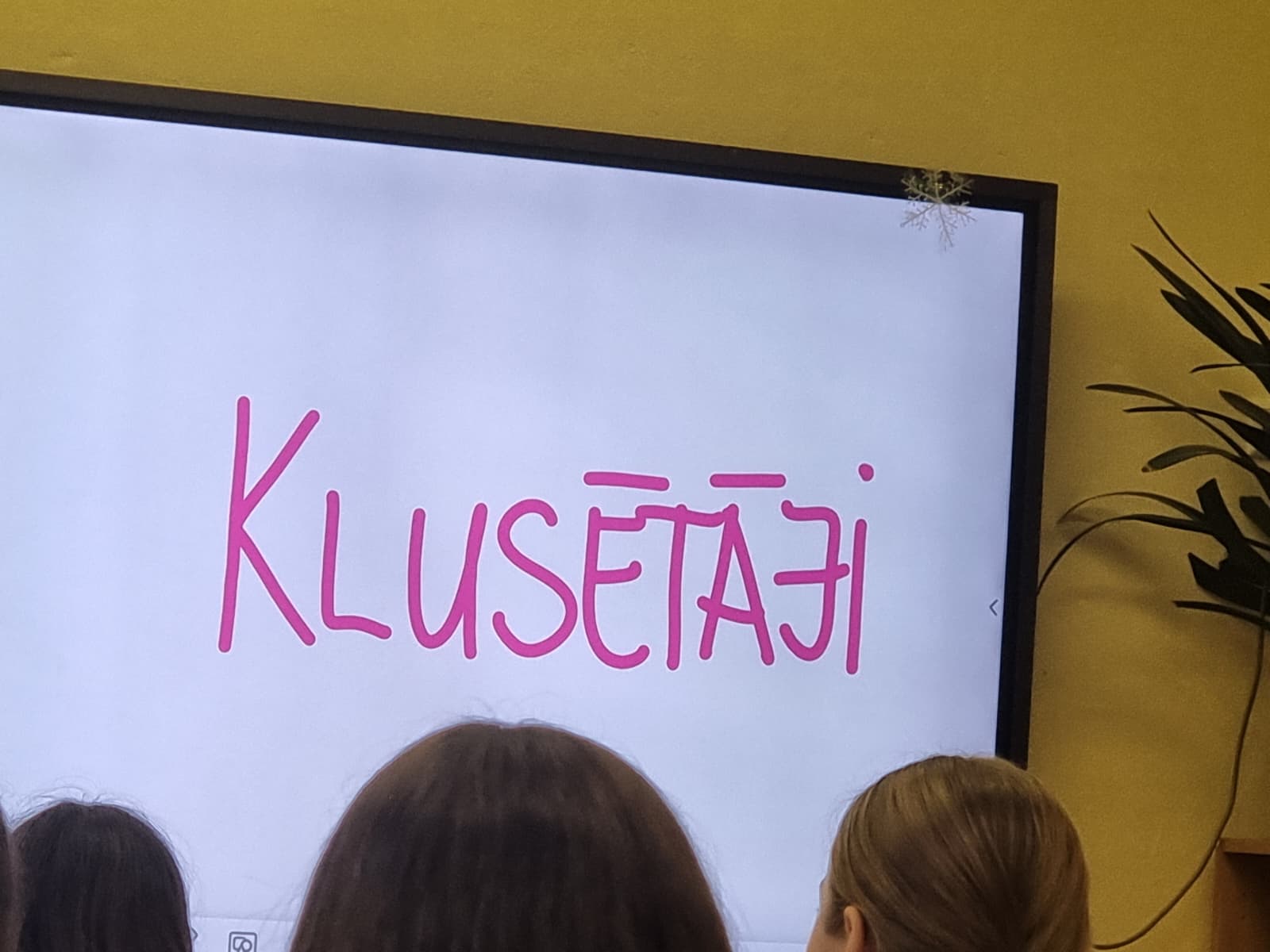 Izrāde “Klusētāji”