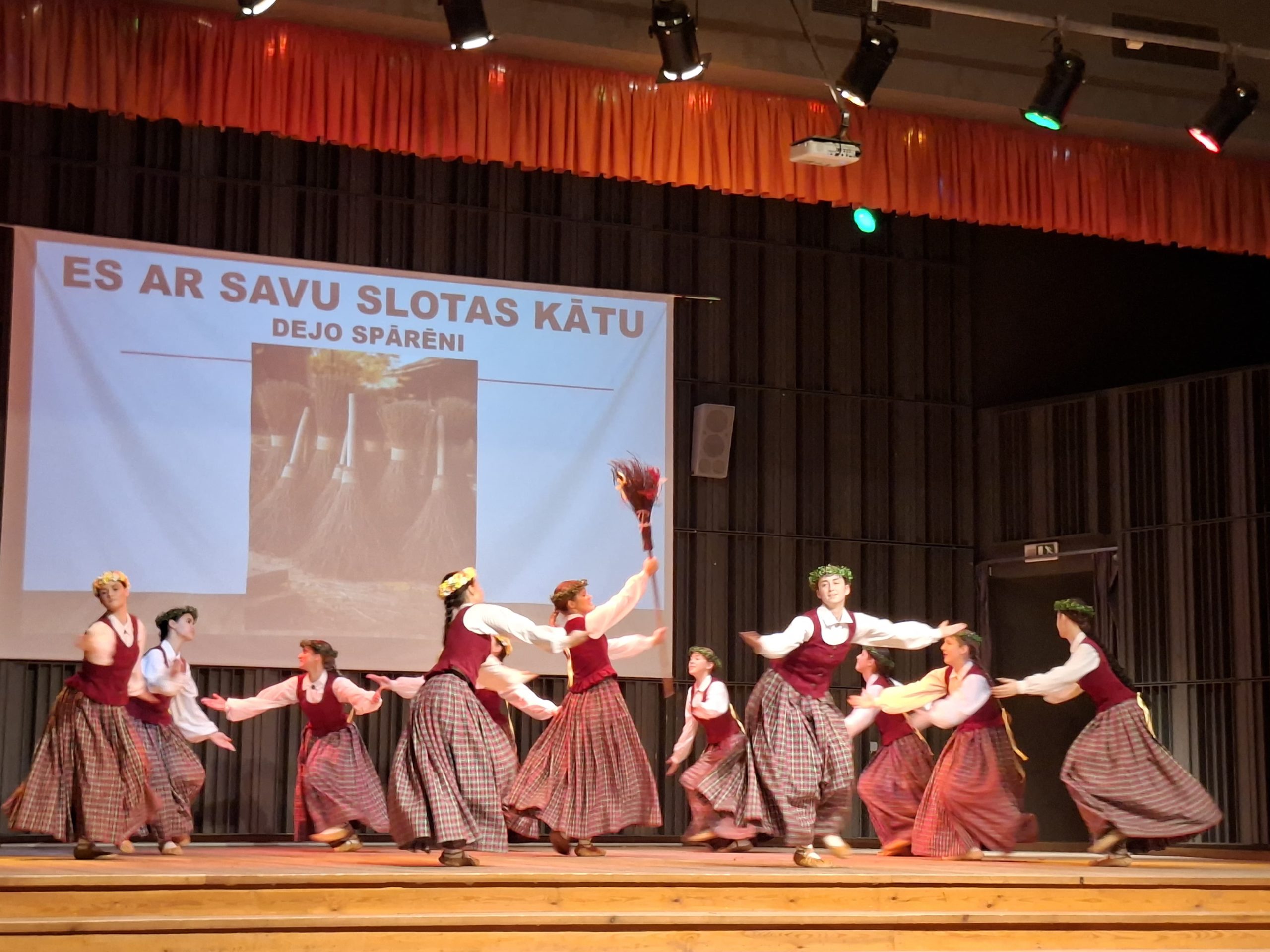 “Spārēni” sadanco Cesvainē