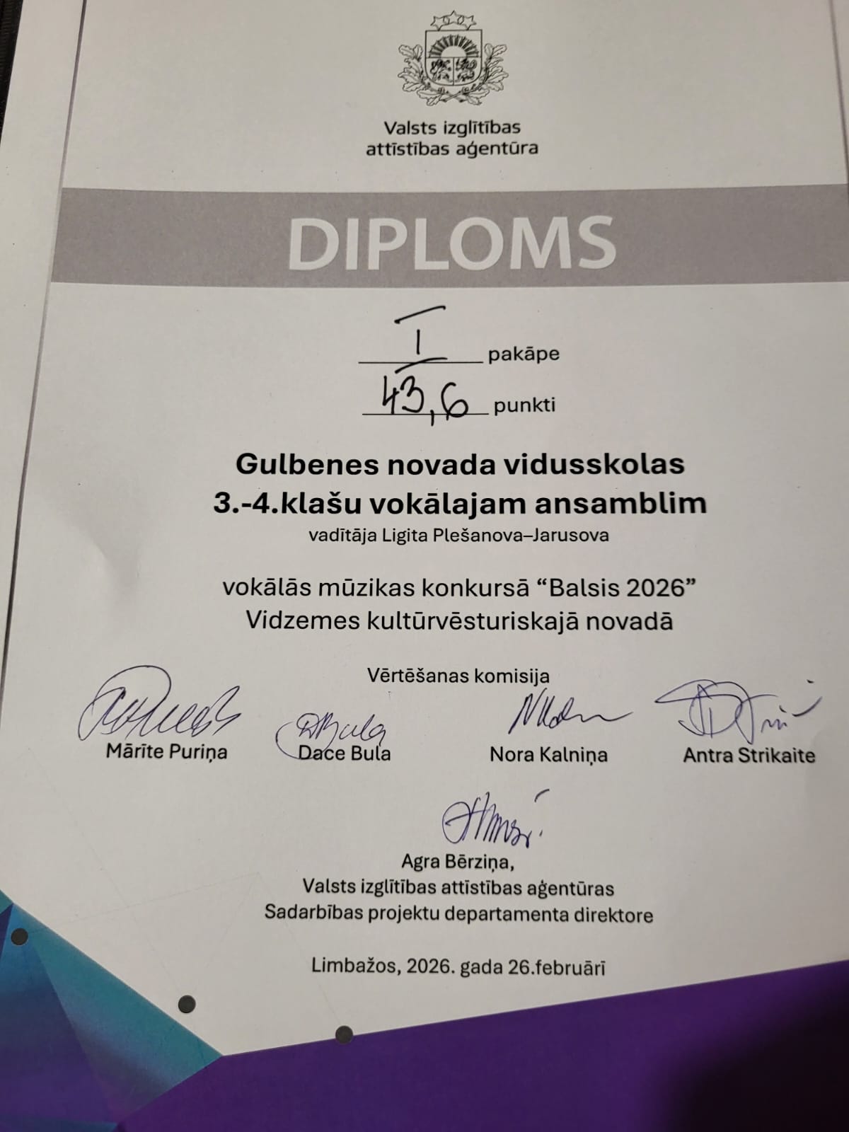 3.-4.klašu vokālajam ansamblim 1.pakāpe!