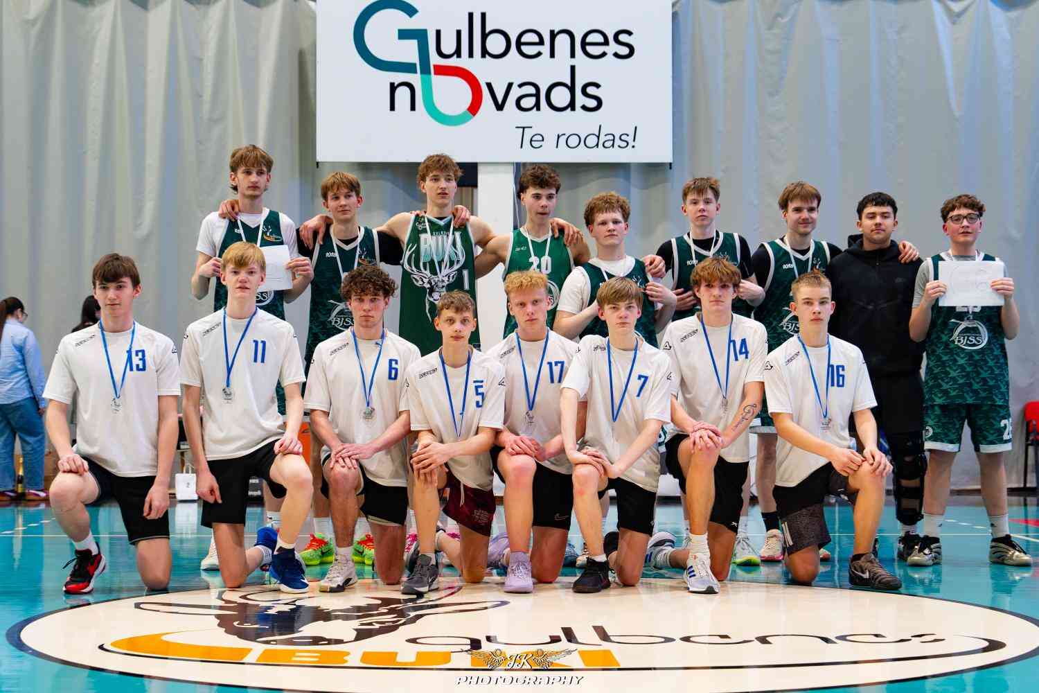 Sadraudzības spēle “Joka pēc”