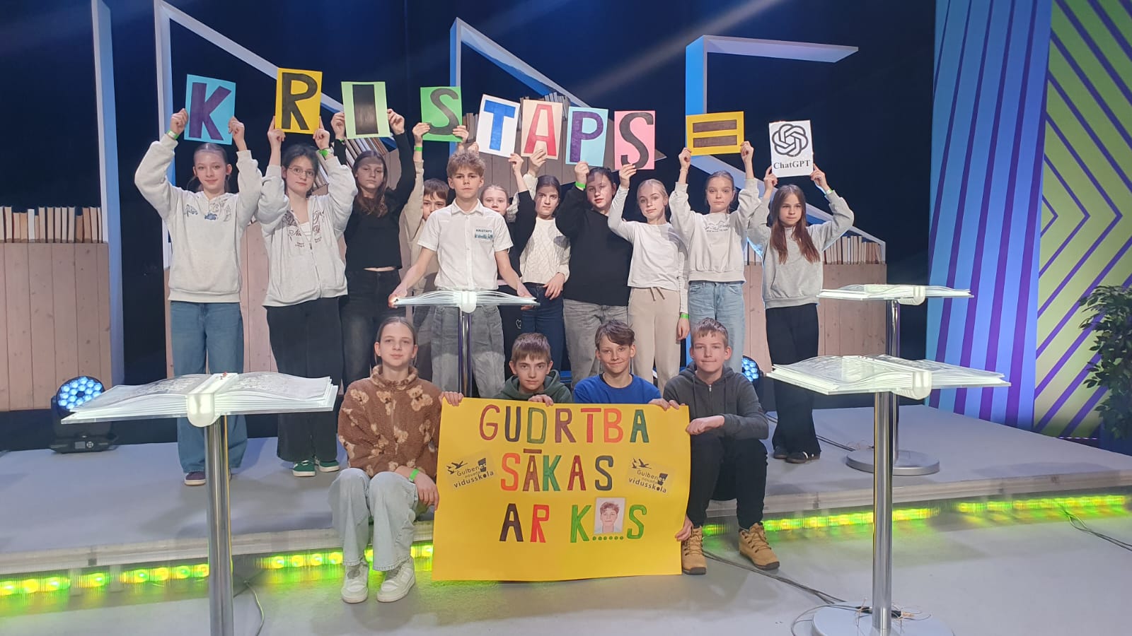Kristaps Strods spēlē “Gudrs, vēl gudrāks”