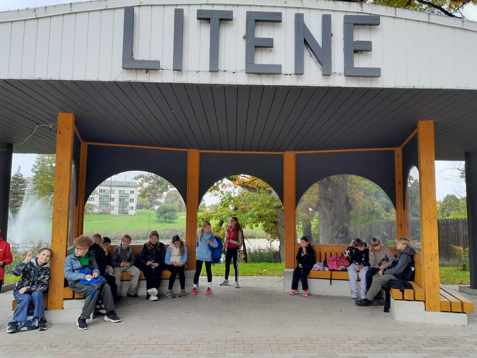 4.u iepazīst Liteni